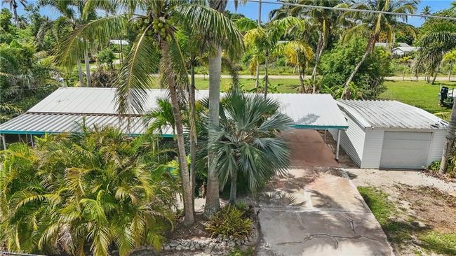 7434 Cares Away Park Cir, House other with 2 bedrooms, 1 bathrooms and 1 parking in BOKEELIA FL | Image 6