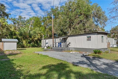 22 Pine Street, INGLIS, FL, 34449 | Card Image