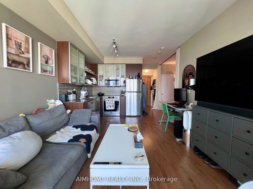 2505-33 Lombard St, Toronto, ON, M5C3H8 | Card Image
