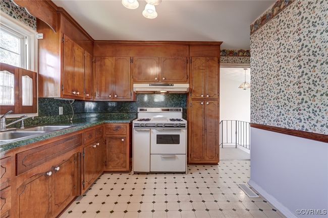 2211 Franklin Ave, House other with 3 bedrooms, 1 bathrooms and null parking in Colonial Heights VA | Image 16