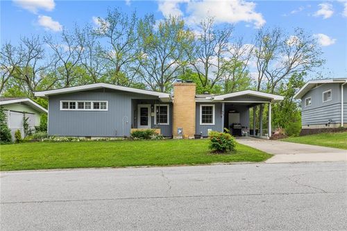 1014 Anderson St, Warrensburg, MO, 64093-2524 | Card Image