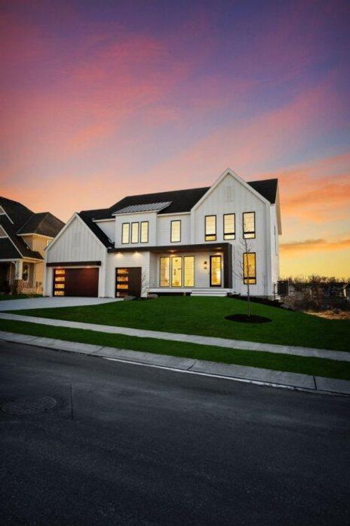 3753 Brookside Drive, Chaska, MN, 55318 | Card Image