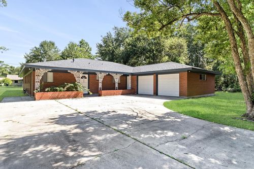 4000 Swallow St, Orange, TX, 77630-1746 | Card Image