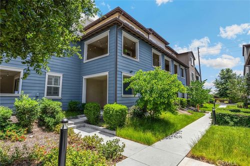 1152 Newberry Ln, Claremont, CA, 91711-2560 | Card Image