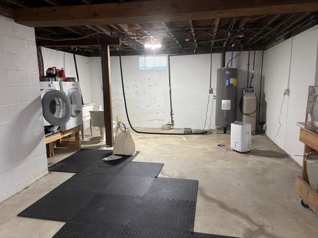 Unfinished basement/laundry/storage | Image 22