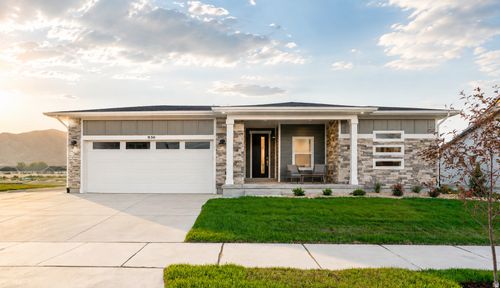 321-5177 S Paramount Dr, Riverdale, UT, 84405-5035 | Card Image