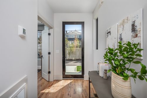 17-1814 Wedgewood Ave, Nashville, TN, 37212-3822 | Card Image