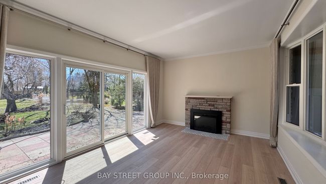 370 Butler St, House other with 4 bedrooms, 2 bathrooms and 6 parking in Niagara on the Lake ON | Image 6