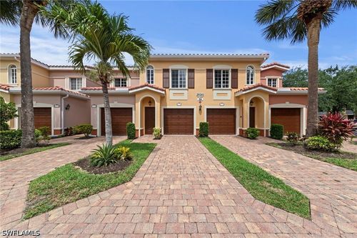 207-20261 Estero Gardens Cir, ESTERO, FL, 33928-3445 | Card Image
