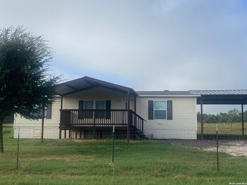 1066 County Road 361, La Vernia, TX, 78121-4978 | Card Image