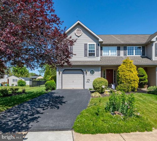 307 Diane Ave, READING, PA, 19608-8964 | Card Image
