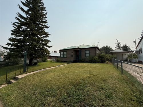 305 4th Avenue Se, Cut Bank, MT, 59427 | Card Image