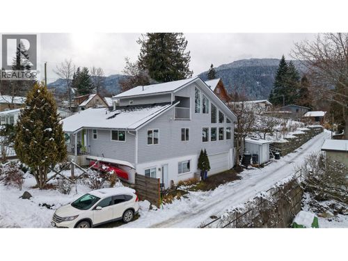 1420 Kootenay St, Nelson, BC, V1L1L7 | Card Image
