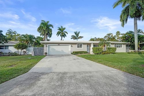 1011 Se 10th Ct, Deerfield Beach, FL, 33441-7008 | Card Image