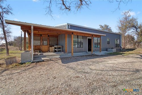 16588 N Us Highway 281, Lampasas, TX, 76550-1473 | Card Image