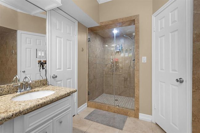 9311 Windrush Dr, House other with 4 bedrooms, 4 bathrooms and 2 parking in Spring TX | Image 25