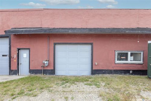701 3rd St, Kenaston, SK, S0G0A9 | Card Image