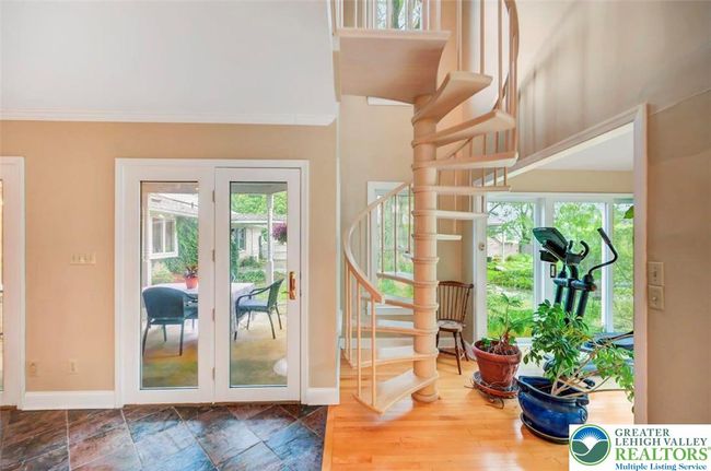 staircase to primary suite | Image 17
