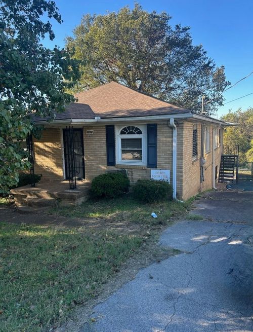 3808 Tigerbelle Dr, Nashville, TN, 37209-1516 | Card Image