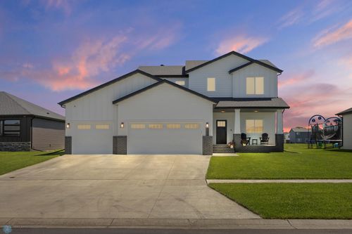 10128 Concord Dr, Horace, ND, 58047-9011 | Card Image