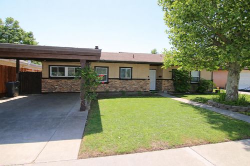 312 Beamer St, Woodland, CA, 95695-3240 | Card Image