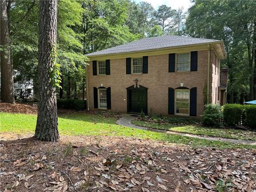 2315 Hudson Dr Sw, Lilburn, GA, 30047-4707 | Card Image