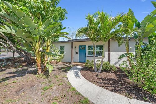 3997 Marlin Dr Se, ST PETERSBURG, FL, 33705-4232 | Card Image