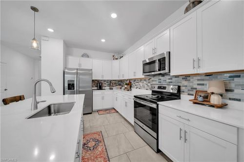 20023 Hartford Blvd, Estero, FL, 33928-9640 | Card Image