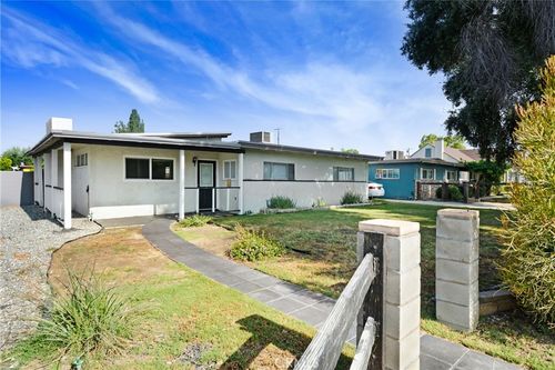 3008 N Arrowhead Ave, San Bernardino, CA, 92401 | Card Image