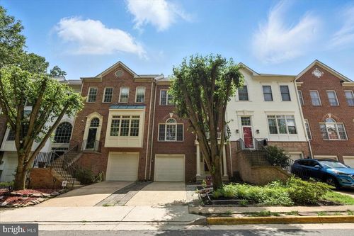 6634 Frost Lake Ln, Kingstowne, VA, 22315-2647 | Card Image