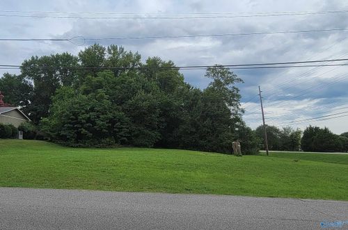 1 Thomas Dr, Madison, AL, 35758 | Card Image