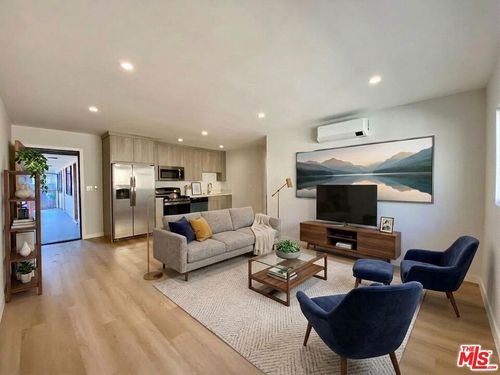 3-3207 W 3rd St, Los Angeles, CA, 90020-1321 | Card Image