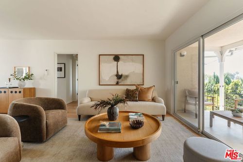 9-2021 Hillhurst Ave, Los Angeles, CA, 90027 | Card Image