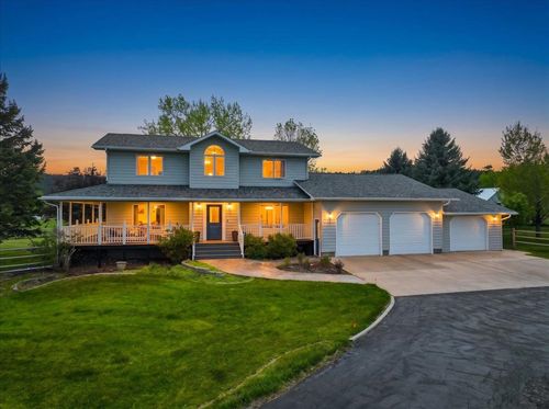 3035 Meadow Ln, Spearfish, SD, 57783-6020 | Card Image