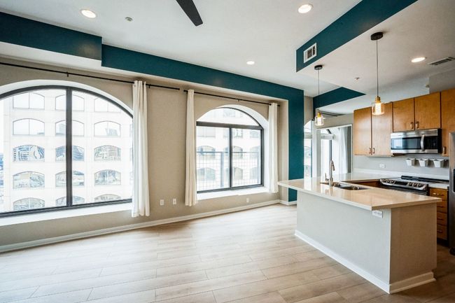 Main living area | Image 21