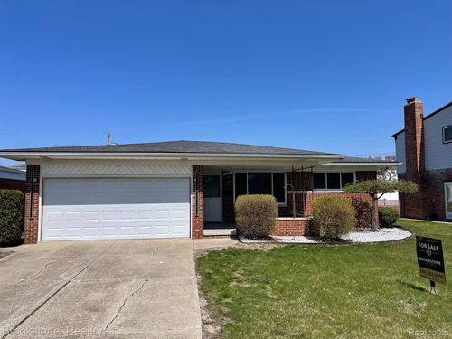12219 Corvair Dr, Sterling Heights, MI, 48312-4029 | Card Image