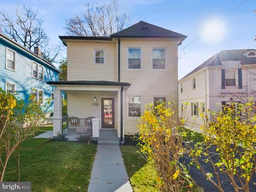 1235 Perry St Ne, WASHINGTON, DC, 20017-2530 | Card Image