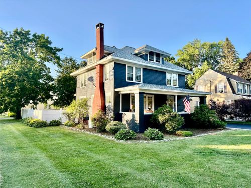 26 3rd St, Malone, NY, 12953-1332 | Card Image