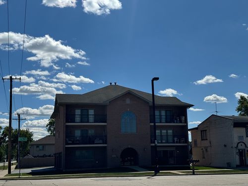 3w-5901 87th St, Oak Lawn, IL, 60453-1585 | Card Image