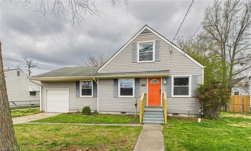 3304 Greenwood Dr, Hampton, VA, 23666-3805 | Card Image