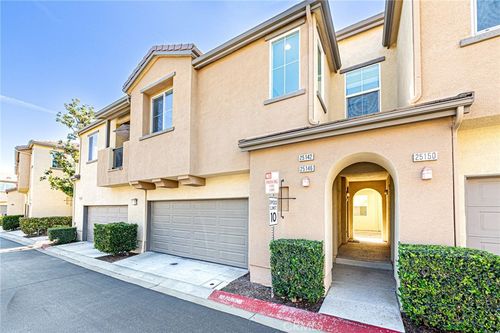25142 Glasgow Dr, Stevenson Ranch, CA, 91381-1720 | Card Image