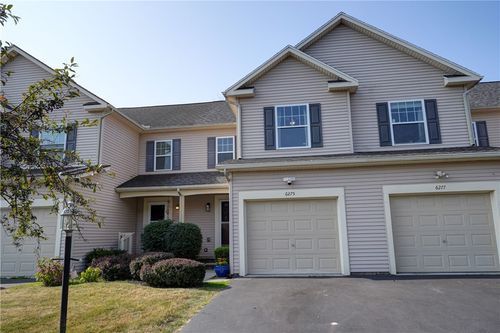 6275 Mallard Pt, Farmington, NY, 14425-1096 | Card Image