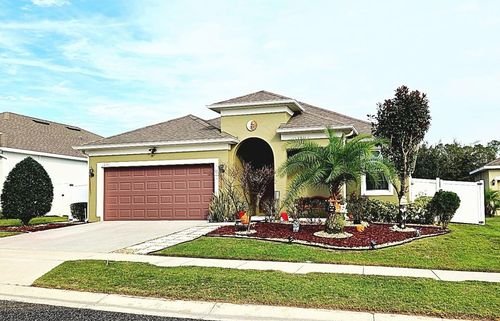 1231 Merion Dr, Mount Dora, FL, 32757-8726 | Card Image