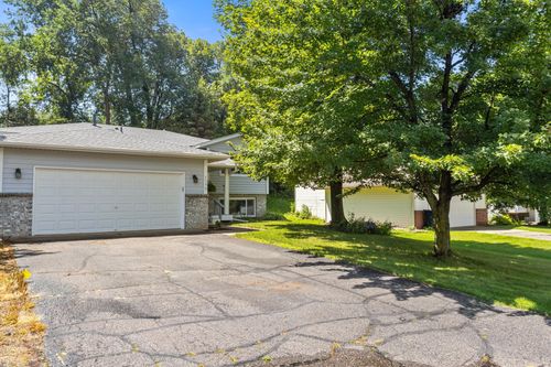 8040 170th St W, Lakeville, MN, 55044-9367 | Card Image