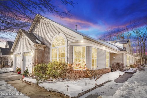 9 Pine Valley Rd, Lakewood, NJ, 08701-5716 | Card Image