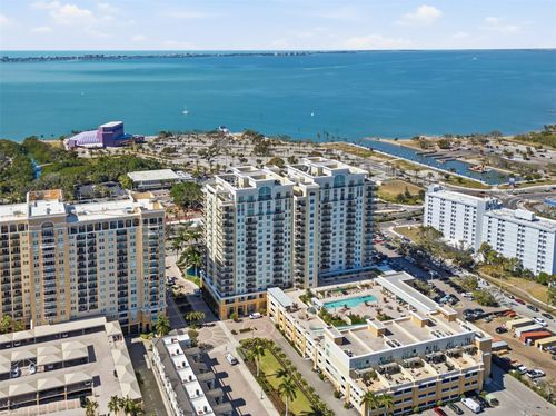 1203-800 N Tamiami Trl, SARASOTA, FL, 34236-4019 | Card Image