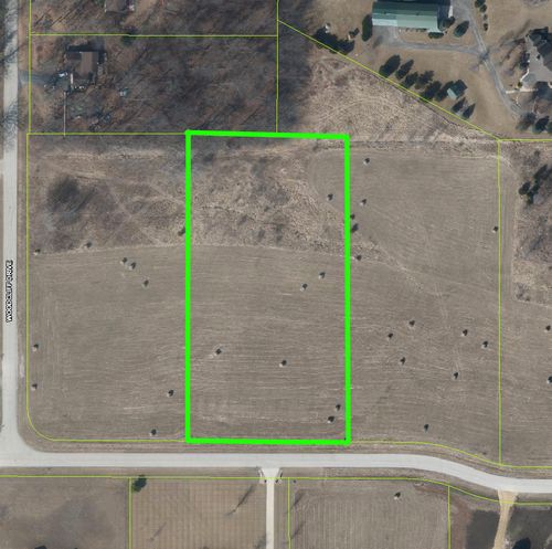 18312 Loretta Dr, Marengo, IL, 60152-9135 | Card Image