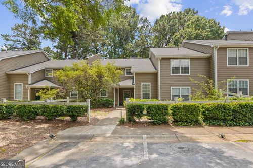 1676 Northridge Dr, Morrow, GA, 30260-1745 | Card Image