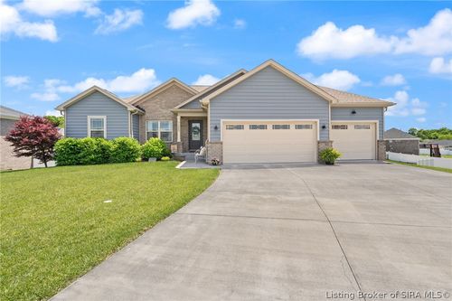 7205 Sunnybrook Ct, Charlestown, IN, 47111-9080 | Card Image
