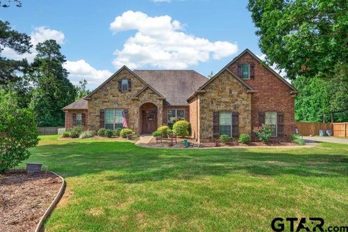 2000 Winding Run Ln, Longview, TX, 75605-0832 | Card Image
